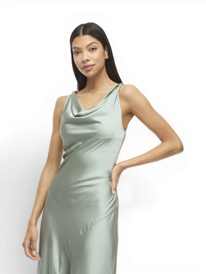 pastel groene maxi-jurk Vibea Waterfall Vila