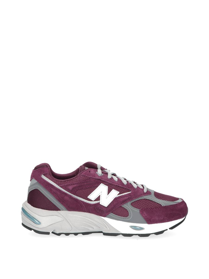 Wijnrode lage sneakers met dikkere zool New Balance