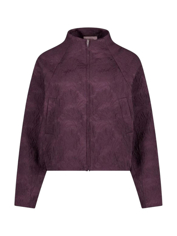 Mels bomber jas in het aubergine van Studio Anneloes