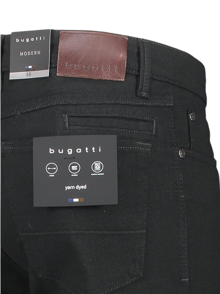 Zwarte modern fit broek Bugatti