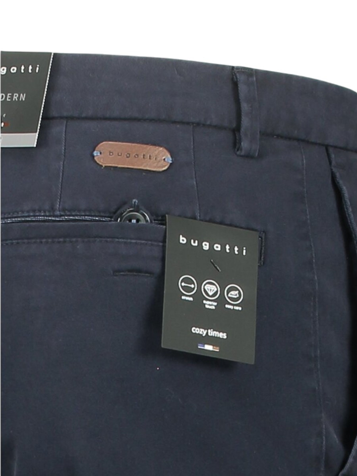 Donkerblauwe slim fit broek Bugatti