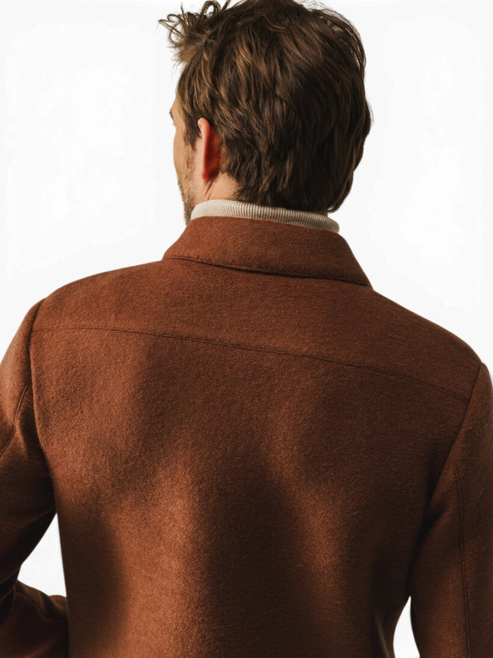 Roestkleurig vestje met knopen State of Art