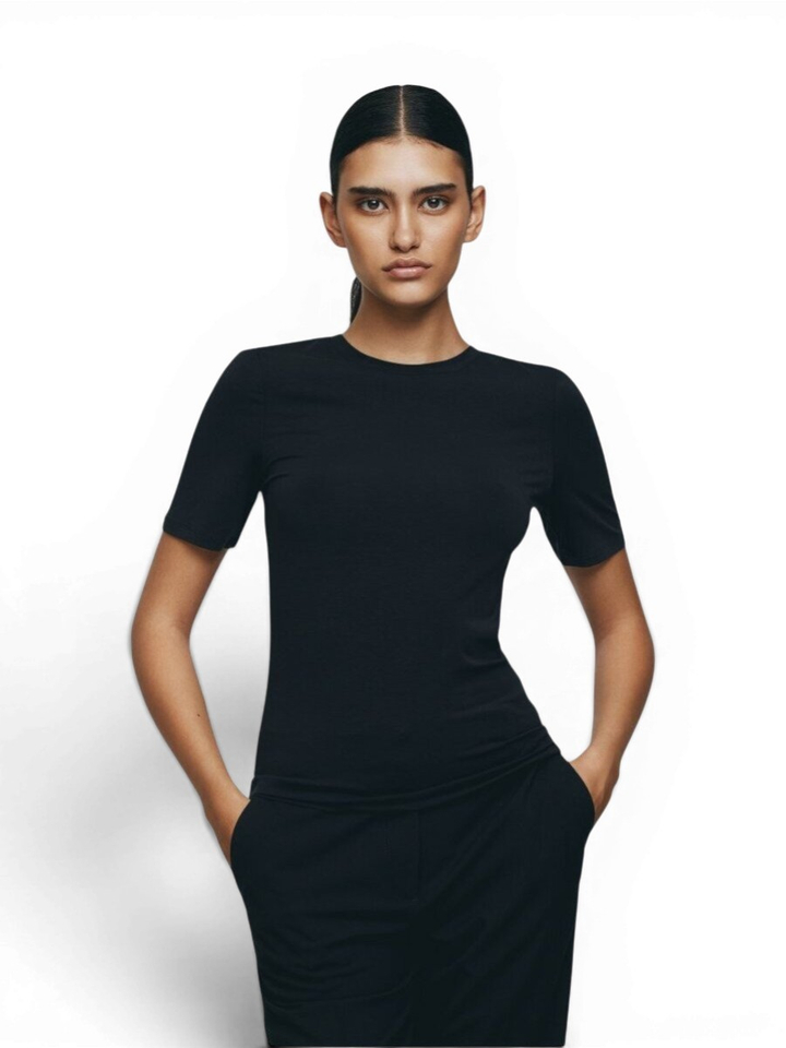 Zwarte t-shirt met ronde hals en korte mouwen MSCH 