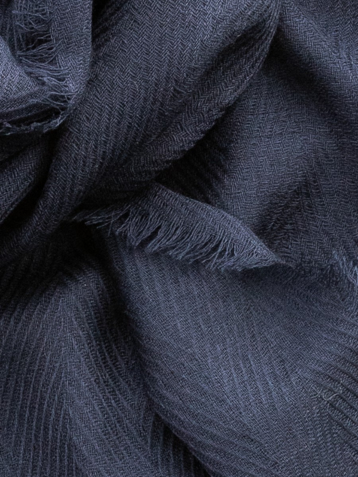 Donkerblauwe sjaal met wol Les Cordes 