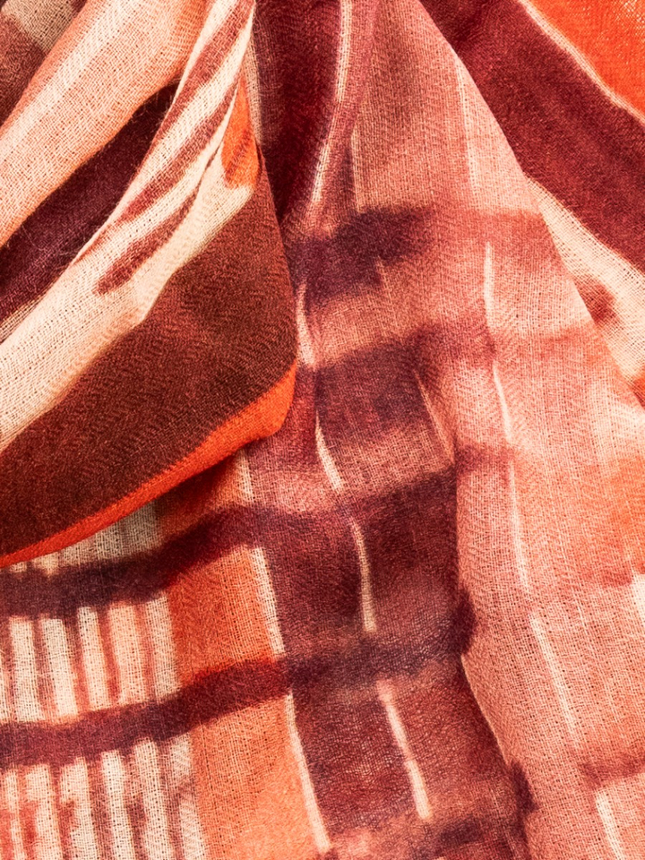 Bordeaux sjaal met print Les Cordes