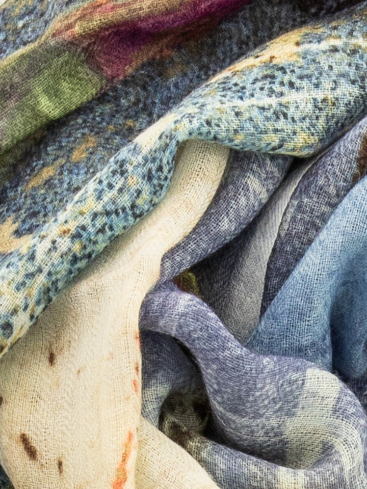 Blauwe sjaal met print Les Cordes 