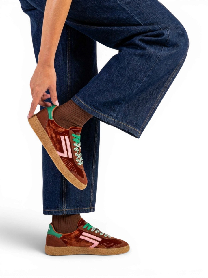 Bronze lage sneakers Puraai