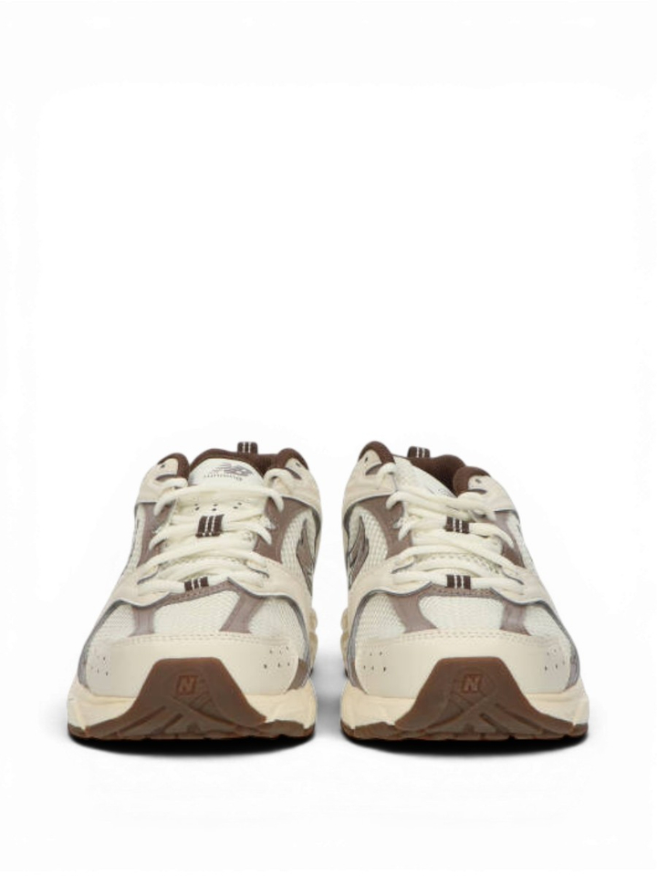Turtle dove lage sneakers New Balance 