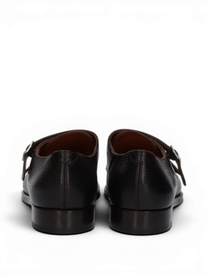 Ebano geklede lage schoen Doucals