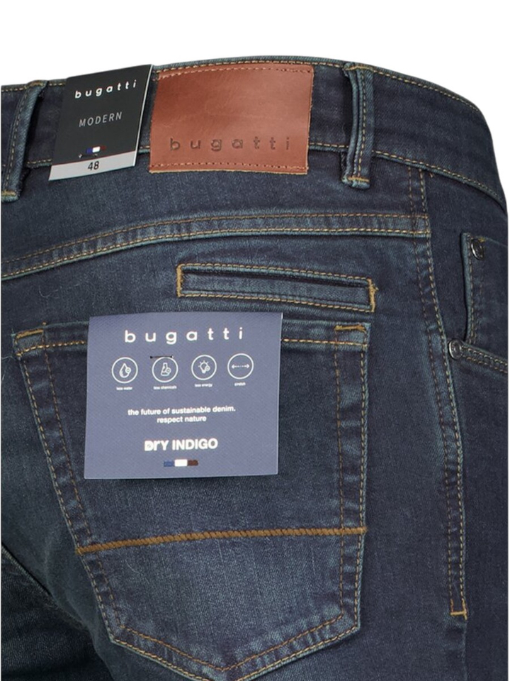 Donkerblauwe slim fit jeans Pisa Evo Bugatti