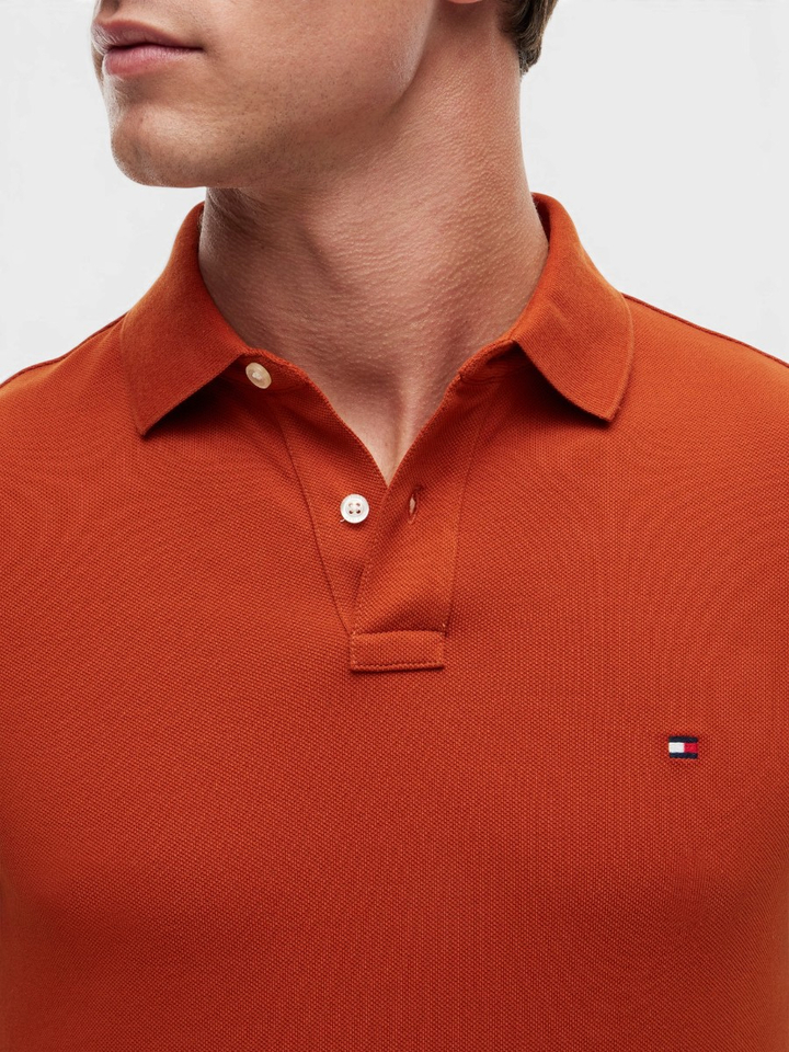 Roestkleurige katoenen polo Tommy Hilfiger