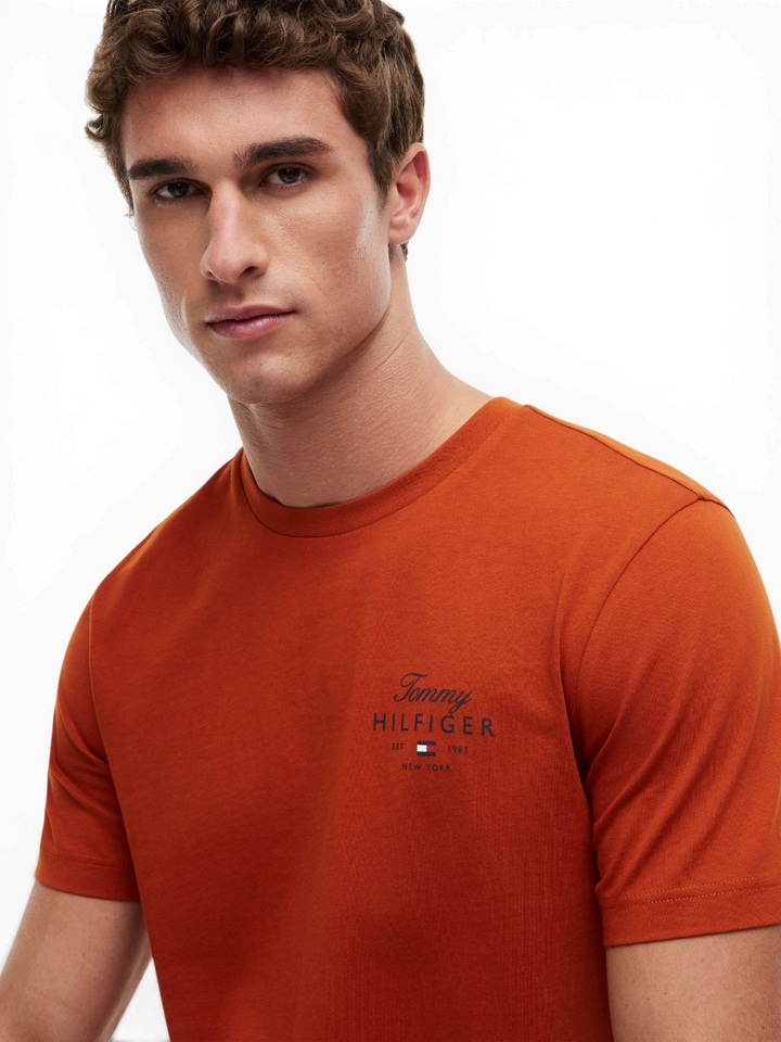Roestkleurige katoenen T-shirt Tommy Hilfiger 