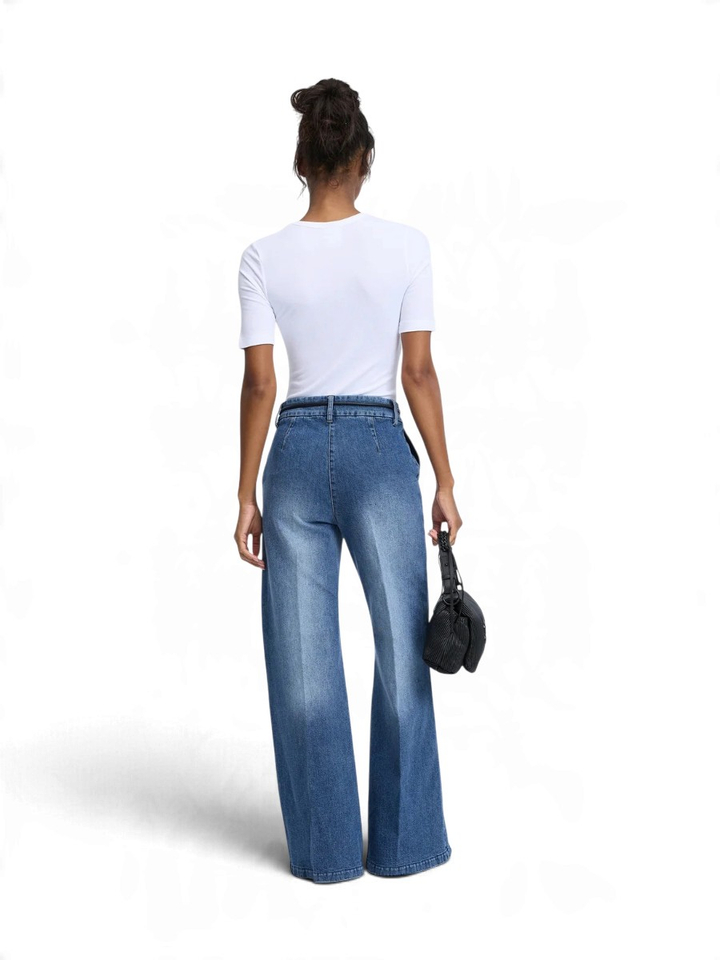 Blauwe loose fit jeans Eileen Munthe