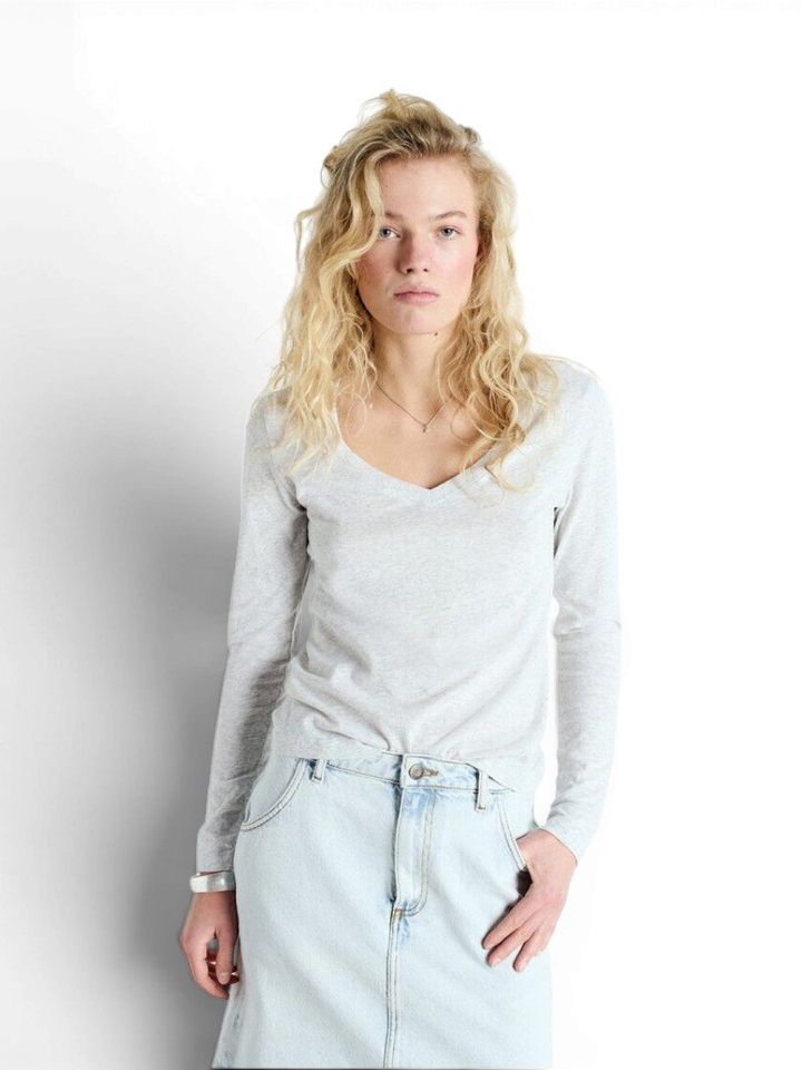 Lichrgrijze t-shirt met lange mouwen V-hals American Vintage 