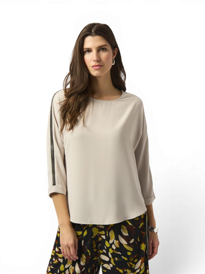 Beige bloes met strass Joseph Ribkoff