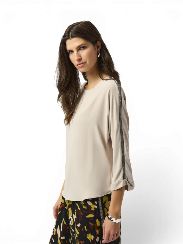 Beige bloes met strass Joseph Ribkoff