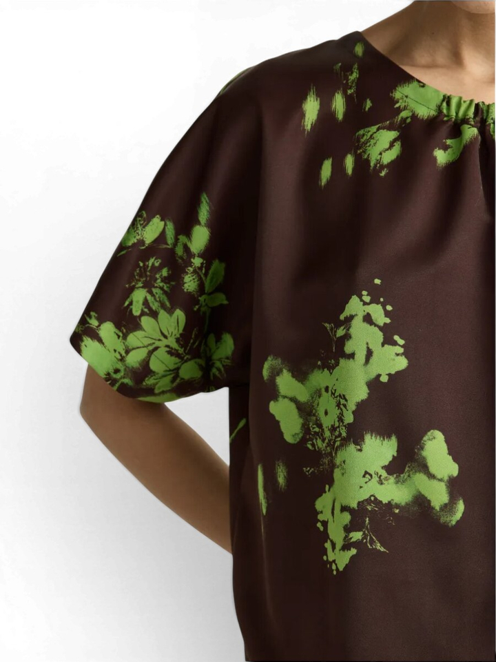 Bruine bloes met groene print Hettie Xandres