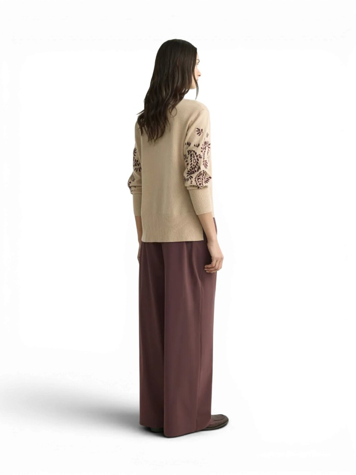 Beige wollen trui met print op mouw Arnes Xandres 