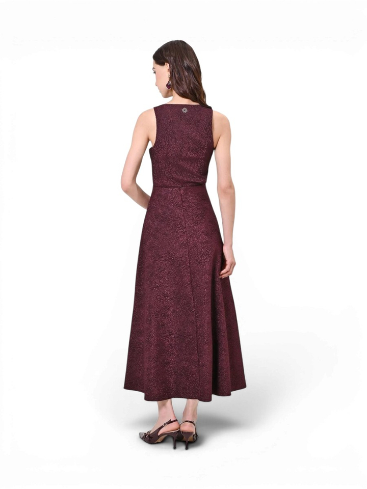 Bordeaux rok met glitter en stuctuur detail Rinascimento 