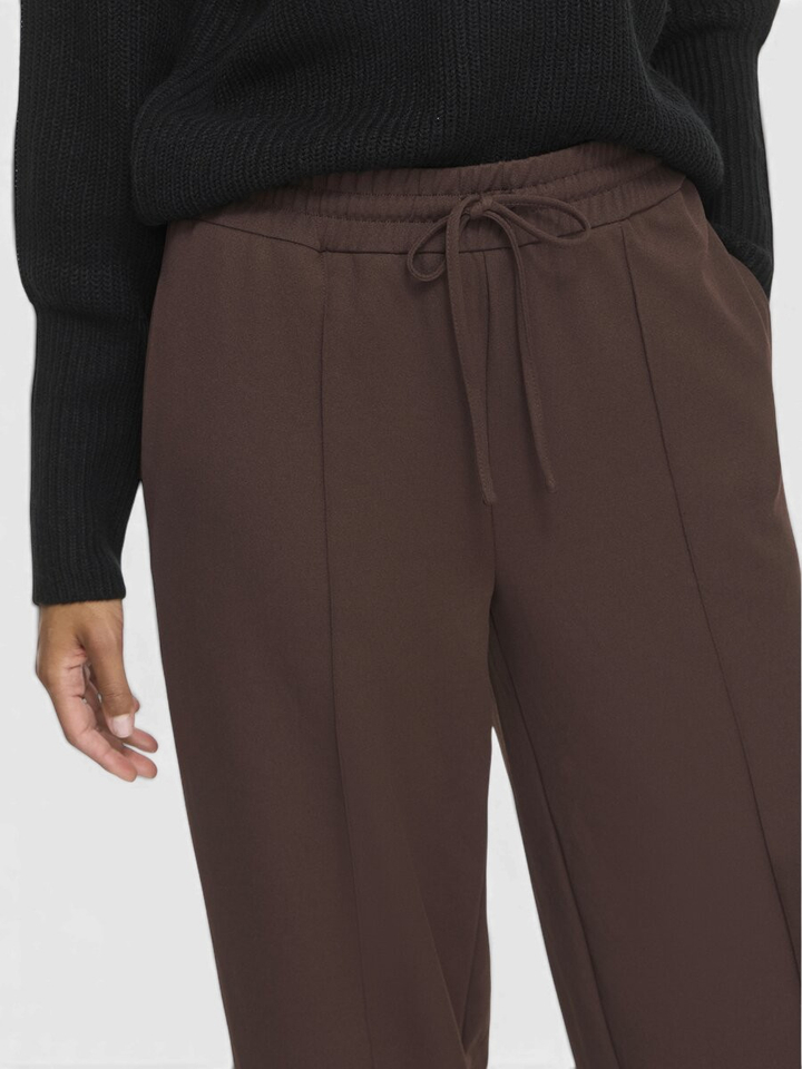 Bruine comfortabele broek met elastiek hoge taille Vila
