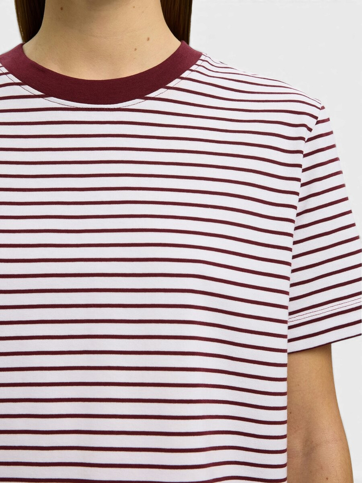 Witte T-shirt met bordeaux strepen Selected