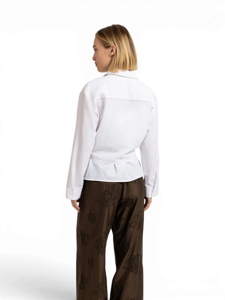 Witte Blouse met knoopdetail en bijpassende top YAYA