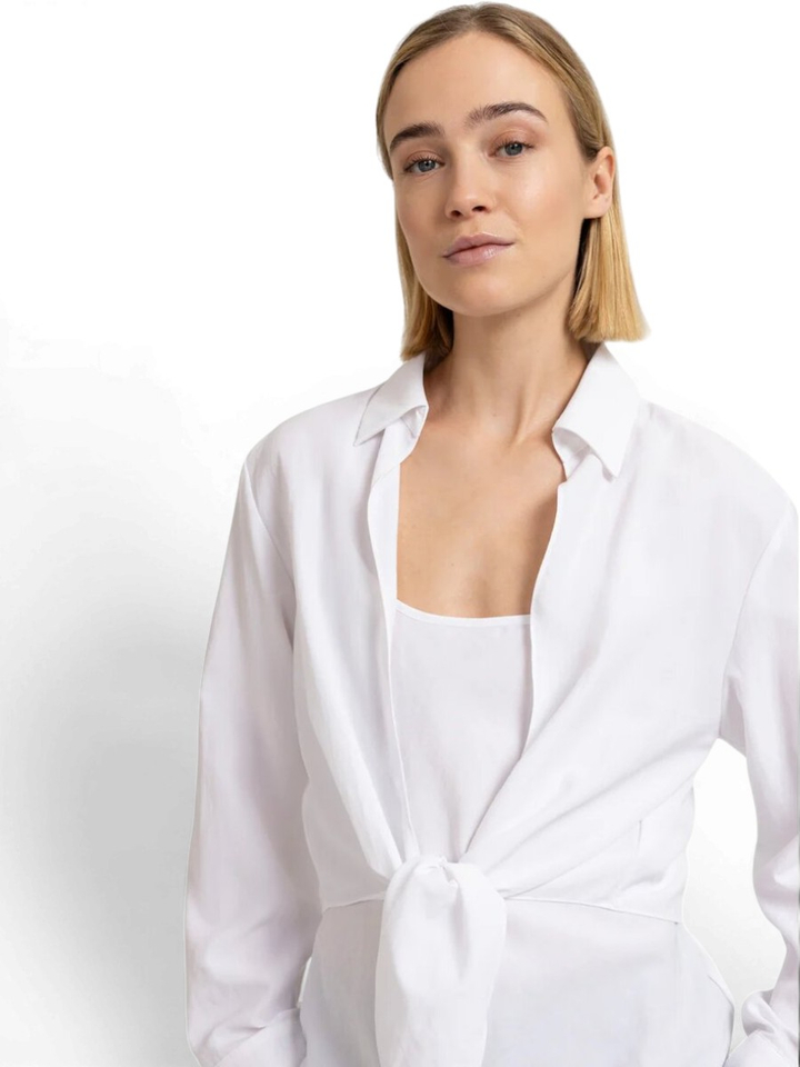 Witte Blouse met knoopdetail en bijpassende top YAYA