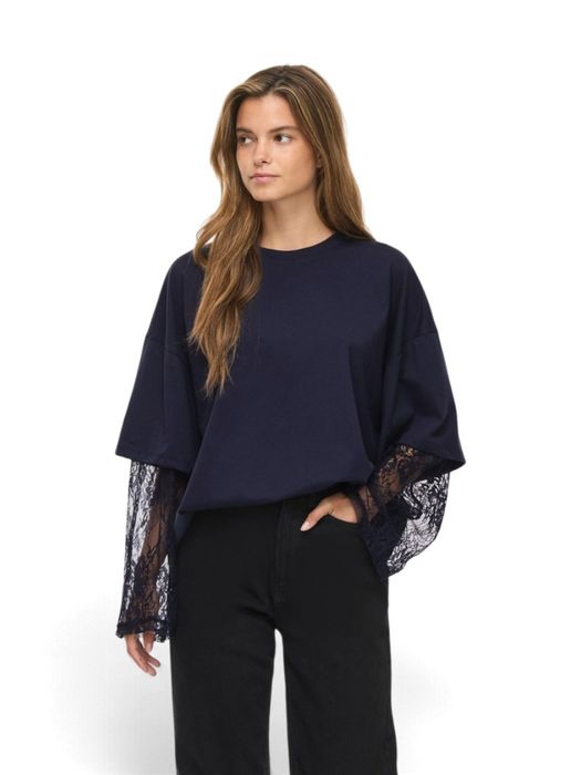 Donkerblauwe oversized T-shirt met kanten detail Viabia Vila