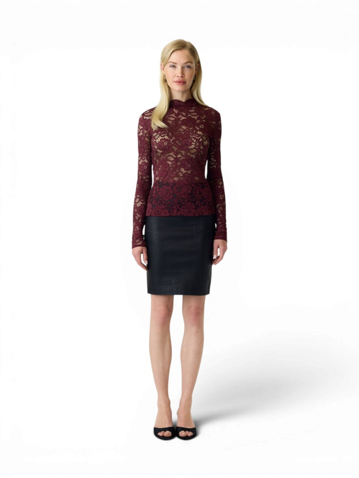 Bordeaux kleurige T-shirt in kant Yaslacey Y.A.S