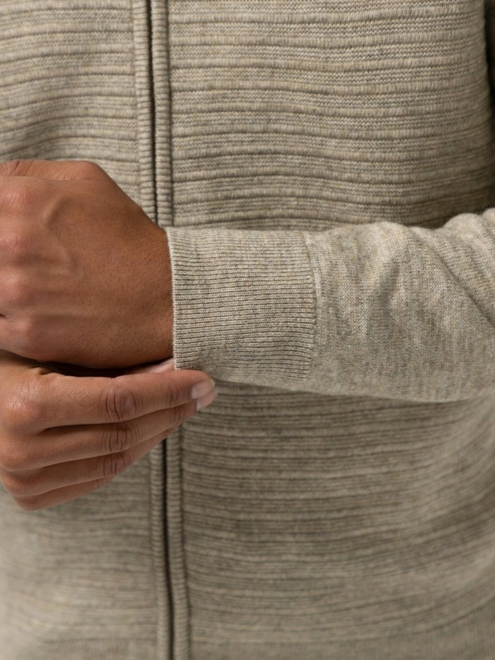 533669-10.jpg