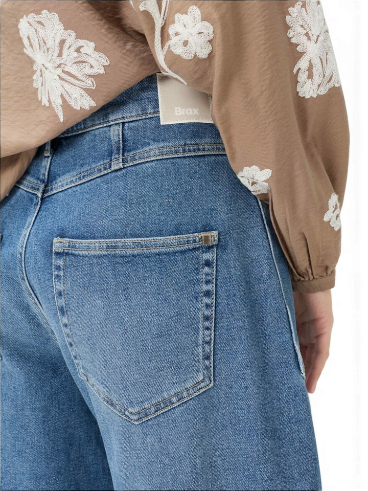 Blauwe barrel fit jeans Brax
