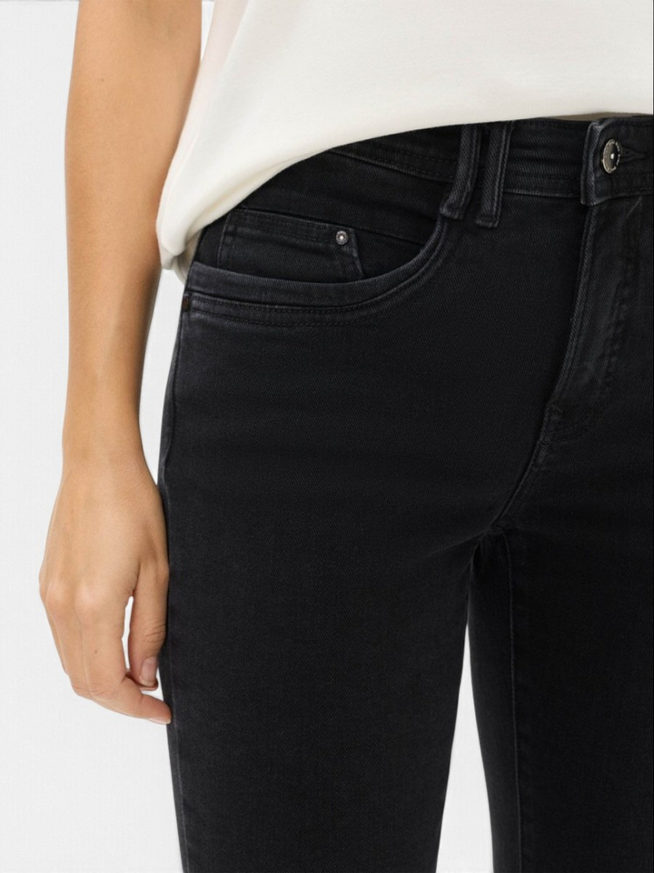 Zwarte regular fit jeans Brax