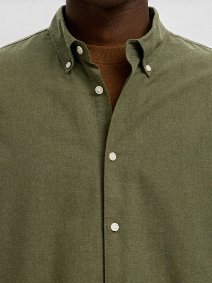Vetiver melange katoenen hemd (regular fit) met lange mouwen Selected