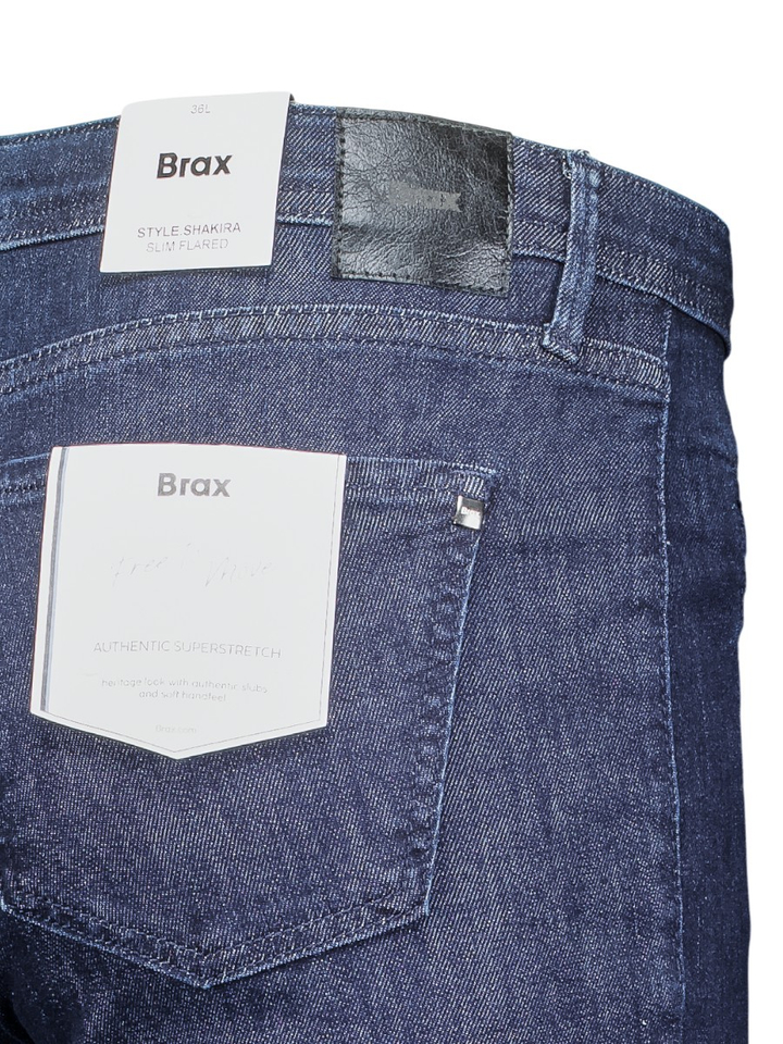 Donkerblauwe slim flared jeans Brax