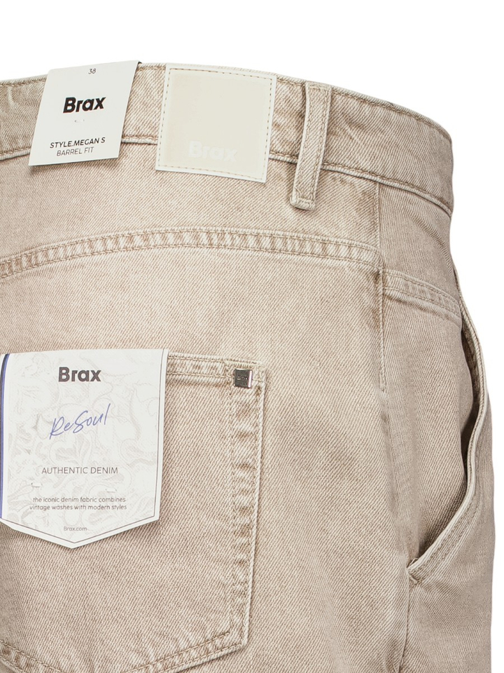 Beige relaxed & loose fit jeans Megan Brax