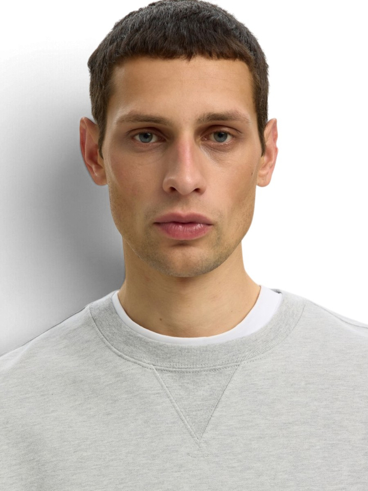 536678-8.jpg