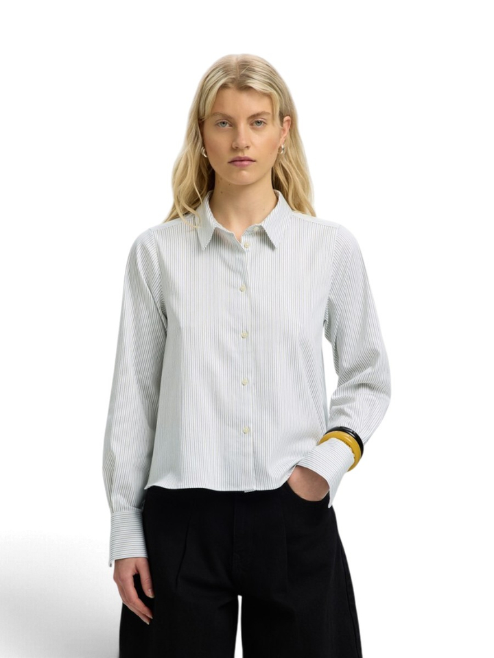 Witte bloes met fijne beige, groene strepen SLWROMIE LS RELAXED SHIRT Selected