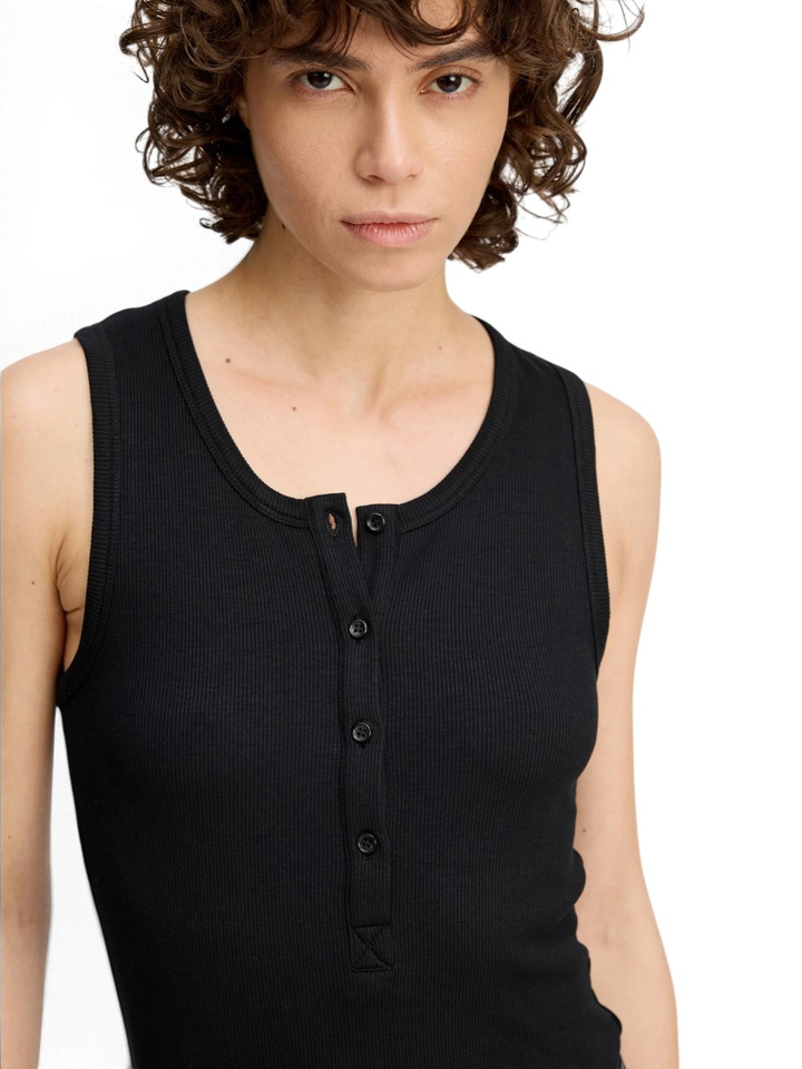 Zwarte top met knoopdetail Munthe 