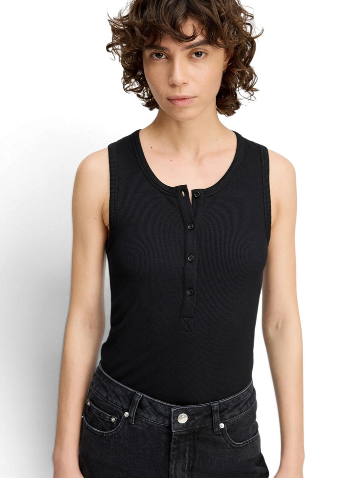 Zwarte top met knoopdetail Munthe 