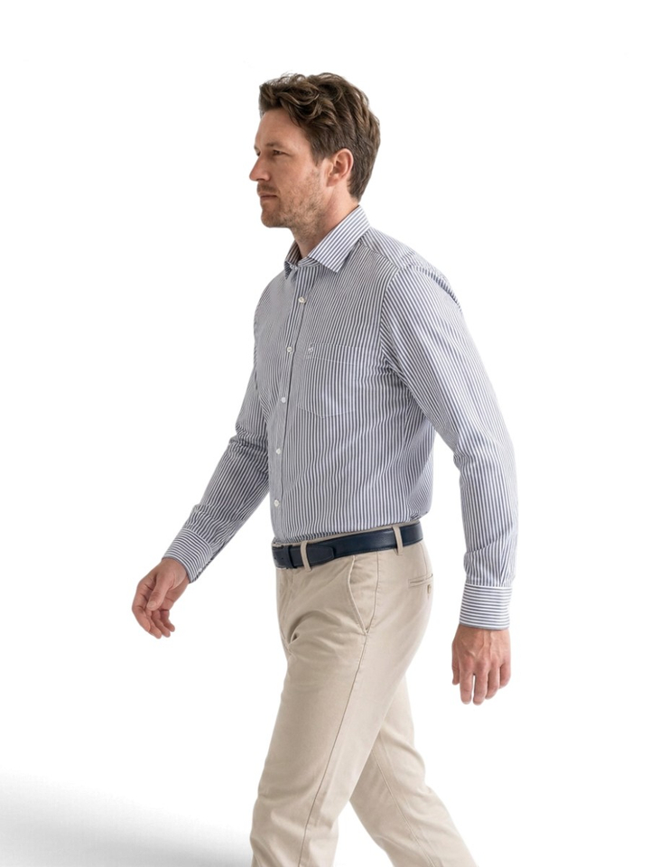 Wit hemd ( comfort fit) met blauwe strepen en lange mouwen Olymp