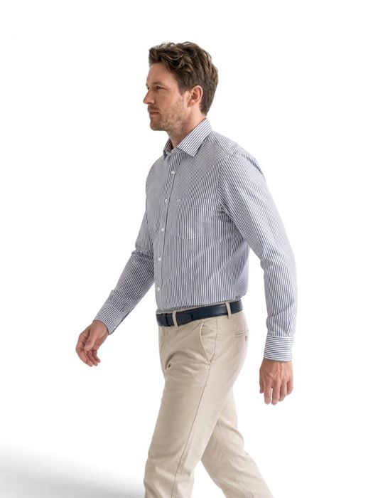 Wit hemd ( comfort fit) met blauwe strepen en lange mouwen Olymp