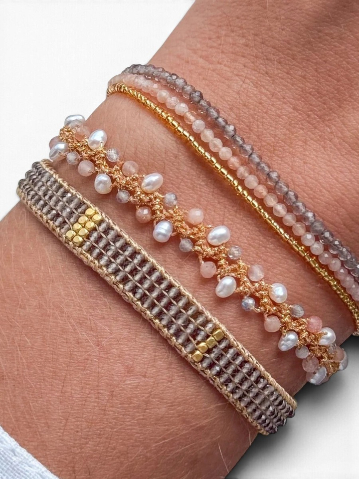 Roze armband met verschillende parels Ibu Jewels