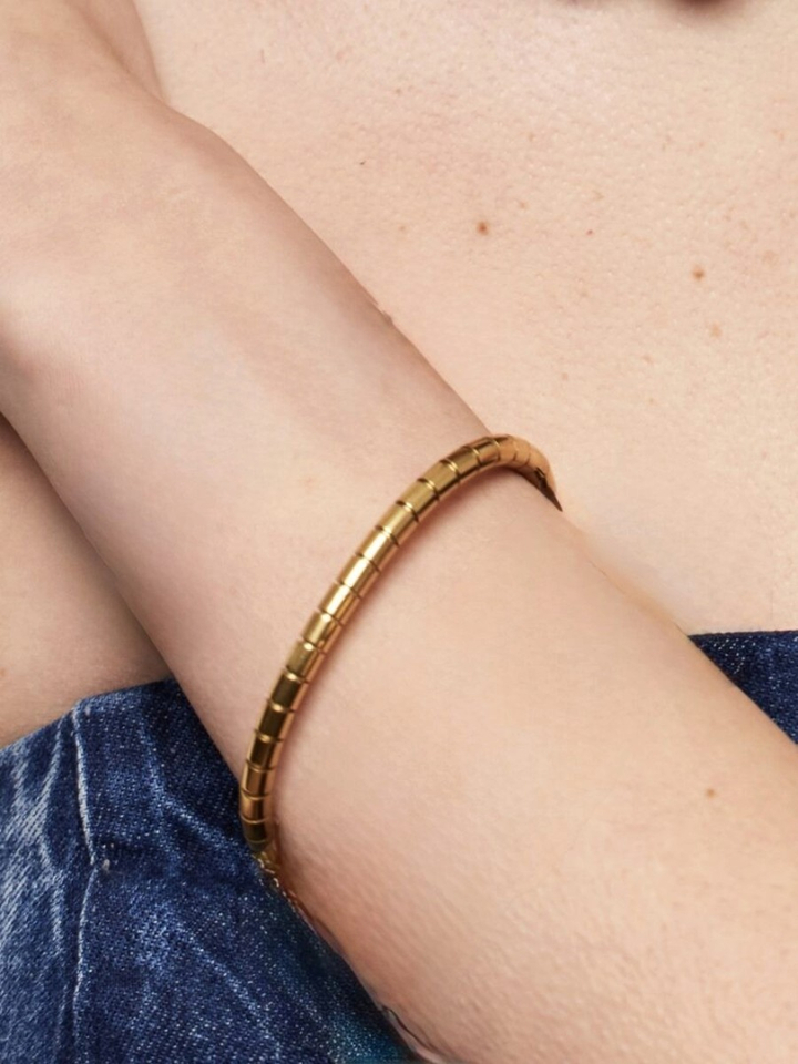 Gouden armband met blokdetail Ellen Beekmans