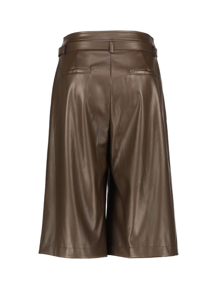 Bruine halflange broek in lederlook met riem Imperial