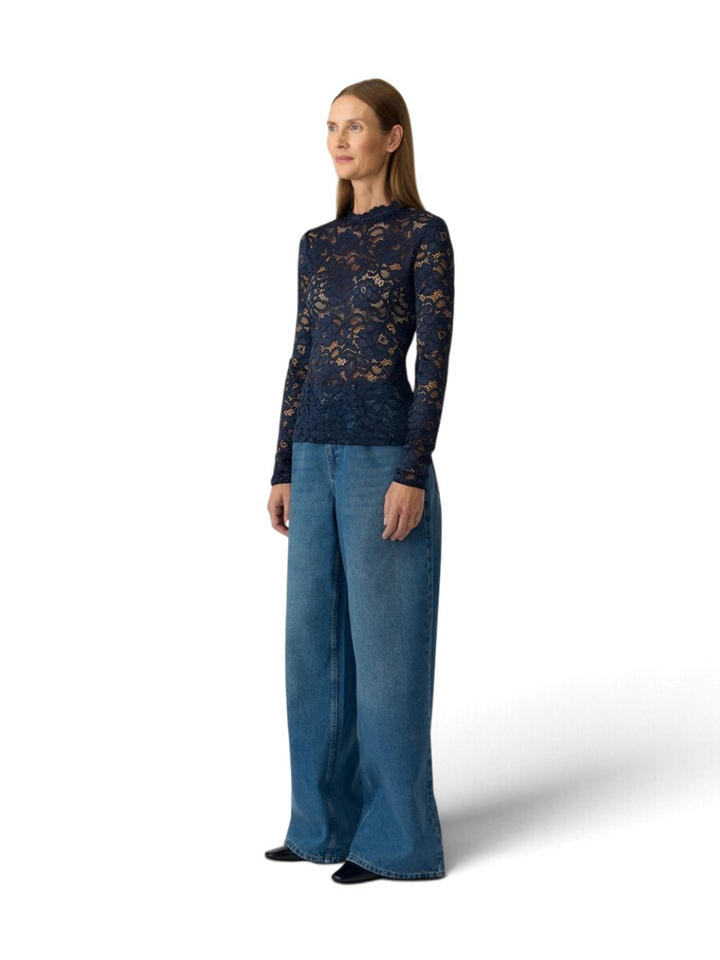 Donkerblauwe kanten blouse Yaslacey Y.A.S 