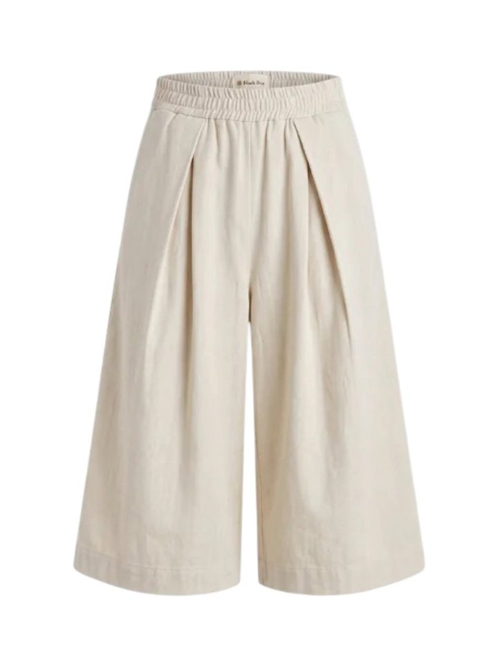 Ecrukleurige jort short Lottie Black Rose 
