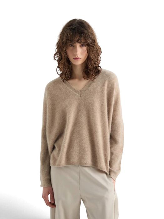 Beige wollen V-hals trui met smalle mouwen Meimeij