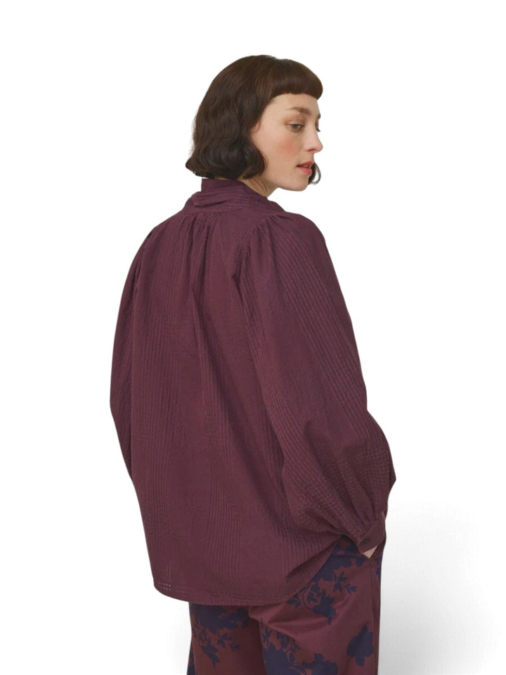 Bordeaux blouse met verschillende patronen en lint Claudie Mii