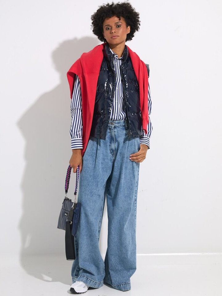 Dames shop the look van Bellerose, Clio, Ralph Lauren, DouDoun en New Balance Winter 2025 shoot 1