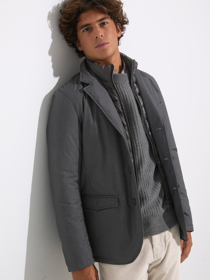 Heren shop the look van Atelier Noterman, Hackett, Hugo Boss en Philippe Model Winter 2025 shoot 1